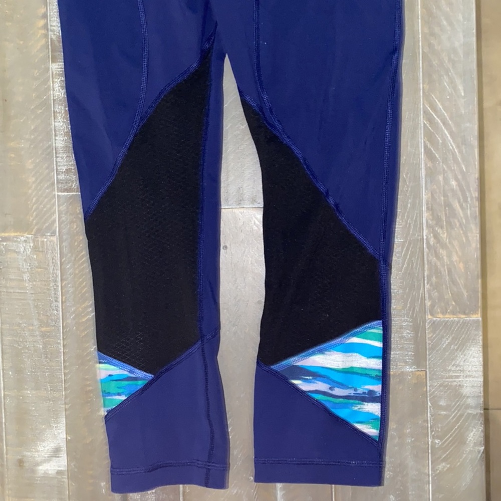 Lululemon leggings - Picture 2 of 3